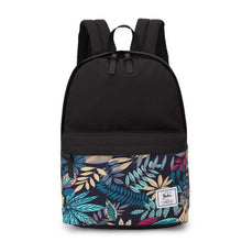 Load image into Gallery viewer, Printed Canvas Women Backpack